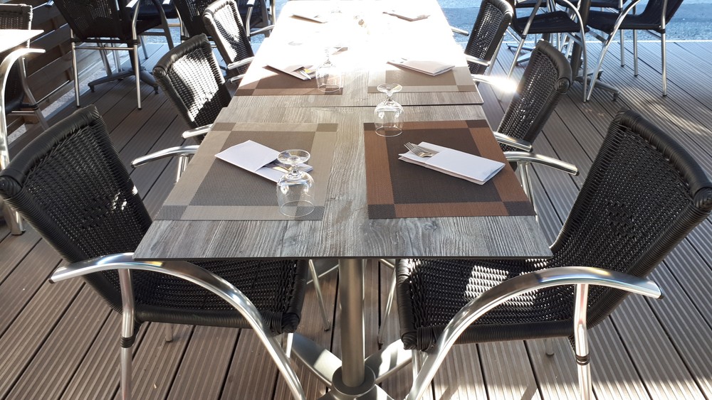 Le Four à Bois - Restaurant Pizzeria Bar - BELIGNEUX - La Valbonne